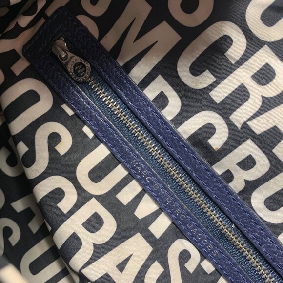 Bolsa Marc By Marc Jacobs Navy Leather Hobo Bag Front Pocket Silver Hardware - Picture 9 of 14